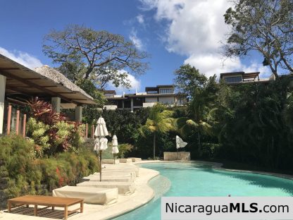 Condo C2 in Guacalito de la Isla!