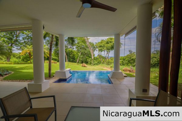 Condo F2 in Las Terrazas, Guacalito de la Isla - Image 4