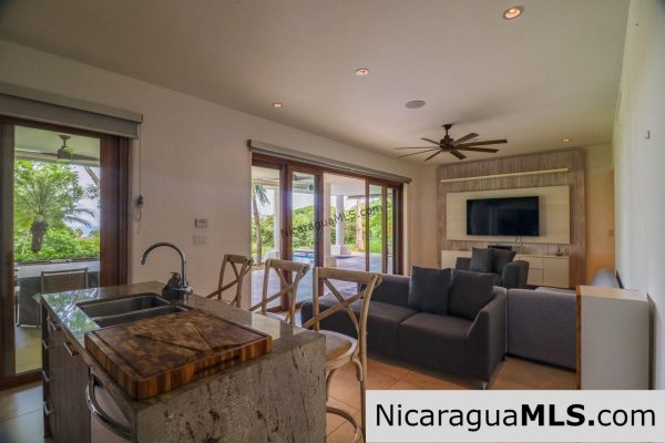 Condo F2 in Las Terrazas, Guacalito de la Isla - Image 11