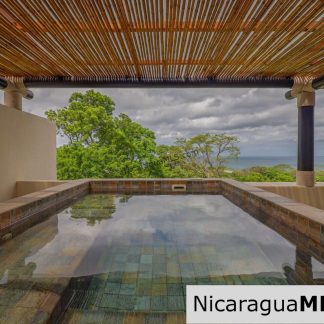 Penthouse Condo F6 in Guacalito de la Isla