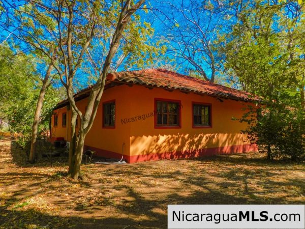 Mango Rosa 2 Bedroom House Near Playa Maderas & Majagual - Image 7