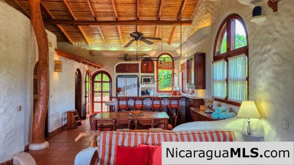 Casa Fantasia Pelican Eyes Ocean View Top of Hill - Image 6