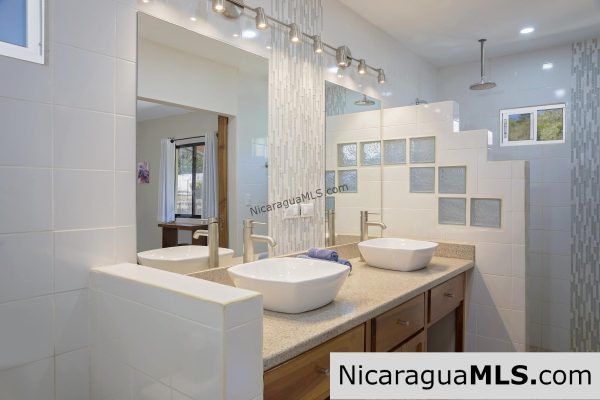 Fully Furnished Oceanview Home in San Juan Del Sur - Image 12