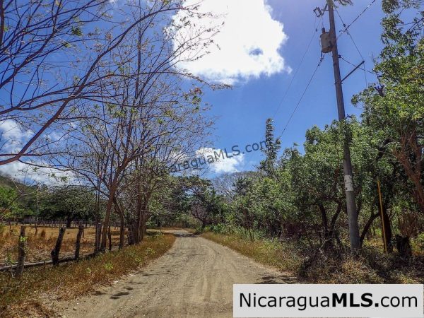 1 Manzana Lot for Sale in front of Surf Ranch - Image 6