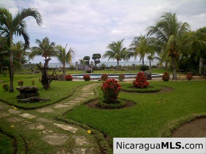 Villa Tamarindo Beach Front House in San Juan del Sur on Playa Marsella