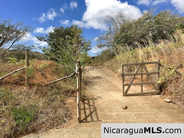 Ocean view fixer upper on almost 5 Acres - Image 5