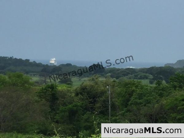 Ocean View lot in Palermo - Image 2