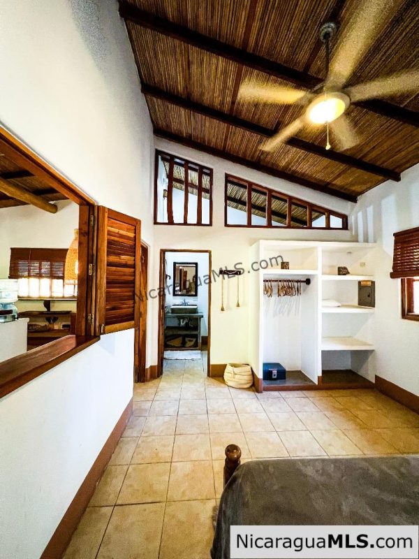 Beautiful Turn Key Casita close to Playa Maderas - Image 16