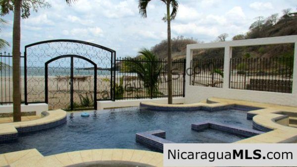 Beachfront Villa at Playa Marsella San Juan del Sur - Image 7