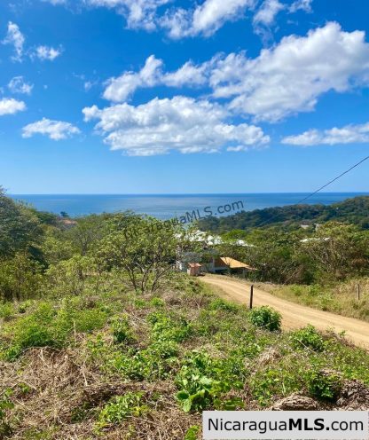 Vista Cinco Bahias lot 20 at Playa Maderas, north of San Juan del Sur