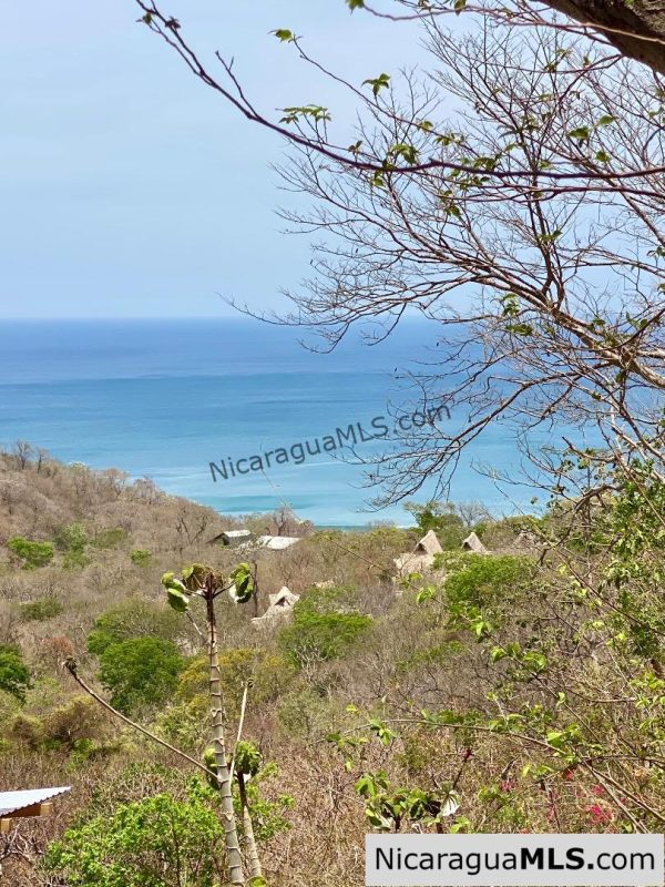 Small ocean view lot at Playa Maderas