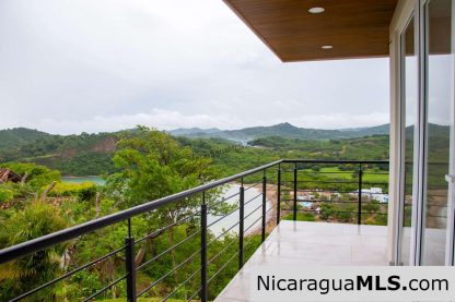 Casa Tranquila in the exclusive gated community of Malibu
