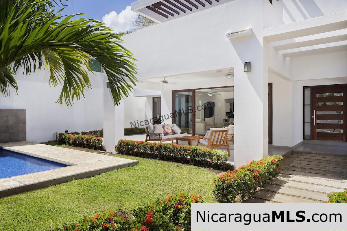 Beautiful Fully Furnished Beach House in San Juan del Sur