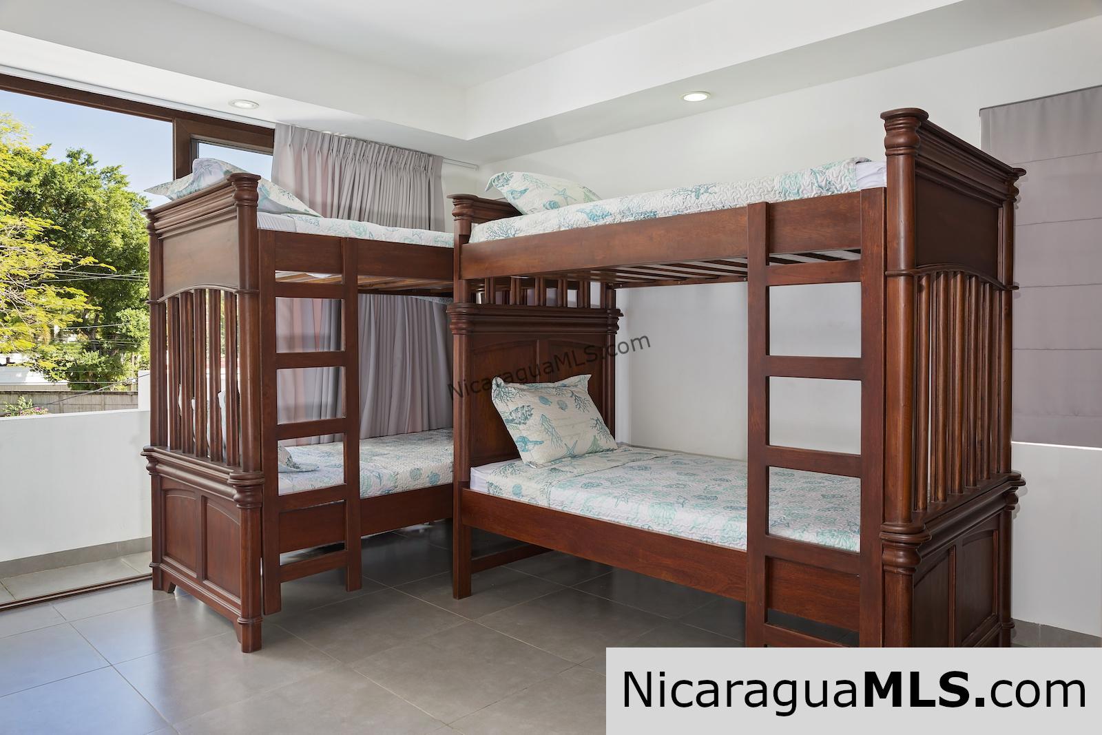 Beautiful Fully Furnished Beach House in San Juan del Sur - Image 10