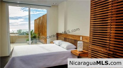 La Santa Mar ­a A Paradise in the Making
