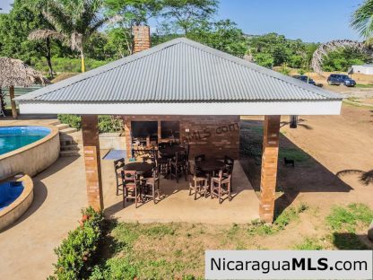 Las Escadas Studio Apartment for Rent Close to Town