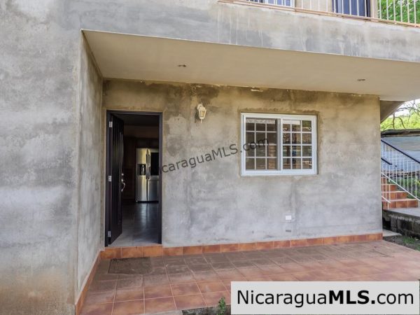 6.2 2 Bedroom Ground Level Apartment for Rent at Las Escadas - Image 17