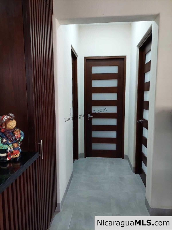Las Escadas- One & two bdrm Condos - Image 12