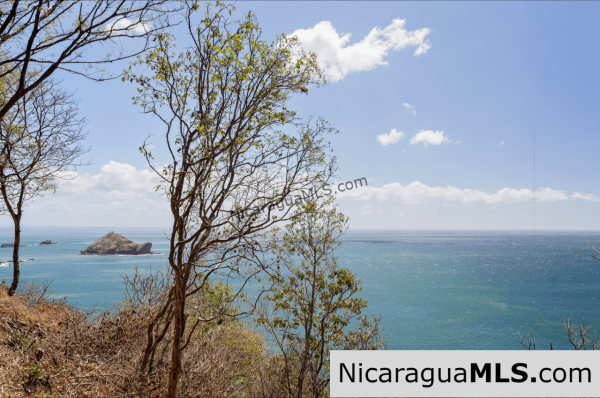 Legacy lots in Guacalito de la Isla, Tola-Nicaragua - Image 5