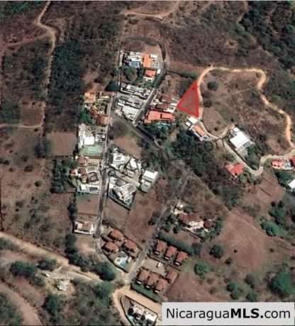 Ocean view lot in Lomas de San Juan