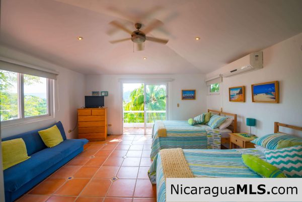 Beautiful home in La Talanguera - Image 18