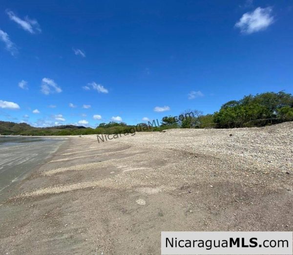 Wonderful beachfront lot in the picturesque El Ostional community. - Image 8