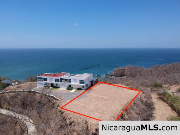 Penthouse Lots at Pacific Marlin - Image 11