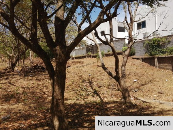 Two lots as one in Colinas del Miramar Development, San Juan del Sur - Image 2