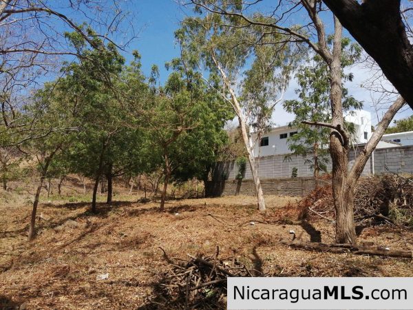 Two lots as one in Colinas del Miramar Development, San Juan del Sur - Image 8