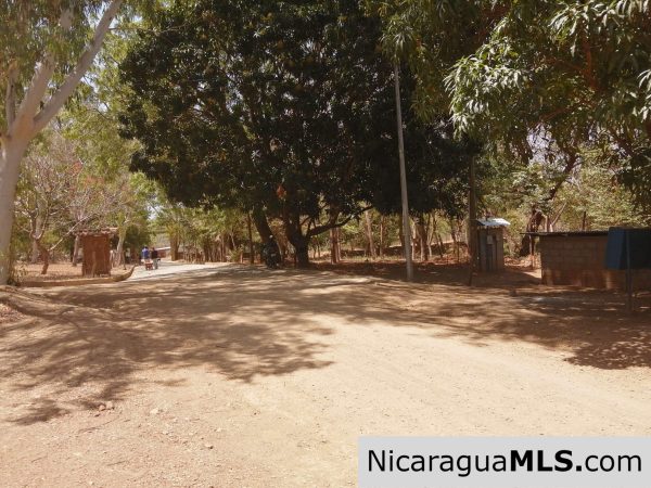 Two lots as one in Colinas del Miramar Development, San Juan del Sur - Image 5