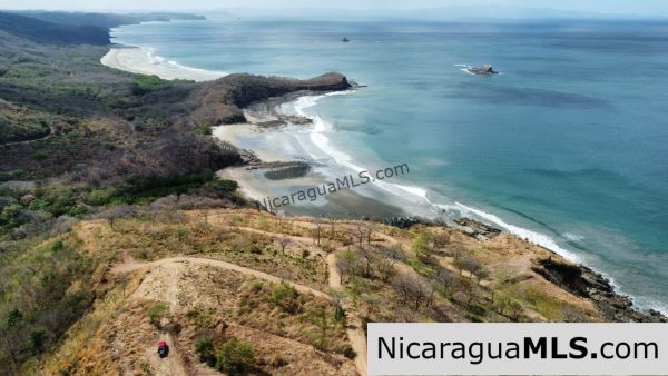 Oceanfront lots in Playa Remanso - Image 6