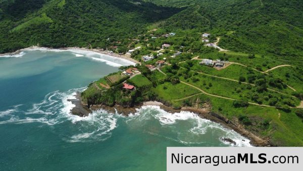 Oceanfront lots in Playa Remanso - Image 12