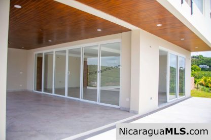 Casa Tranquila in the exclusive gated community of Malibu