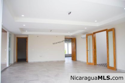 Casa Tranquila in the exclusive gated community of Malibu