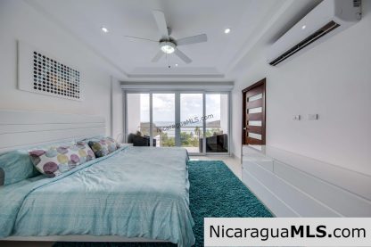 Duplex House in Malibu San Juan del Sur.