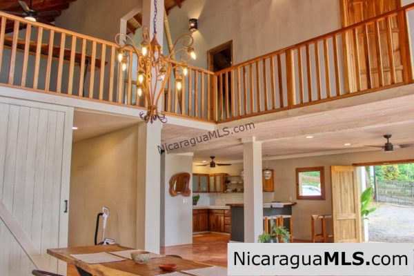 Stunning Ocean Views Beautiful Move in Ready 3+bedroom - Image 6