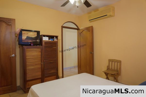 Beachfront 2 bedroom Condo 3N San Juan del Sur - Image 10