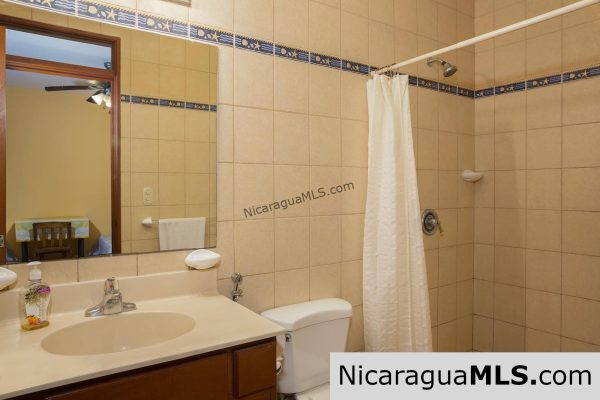 Beachfront 2 bedroom Condo 3N San Juan del Sur - Image 5