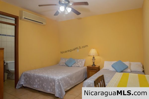 Beachfront 2 bedroom Condo 3N San Juan del Sur - Image 6