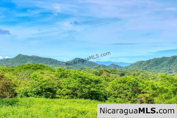 Panoramic View Estate 3 bed house 8.5 Acres in El Oro - Image 7