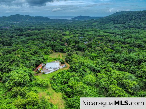 Panoramic View Estate 3 bed house 8.5 Acres in El Oro - Image 20