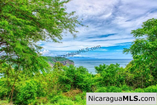 Lot 14 in Pacific Marlin San Juan del Sur - Image 8