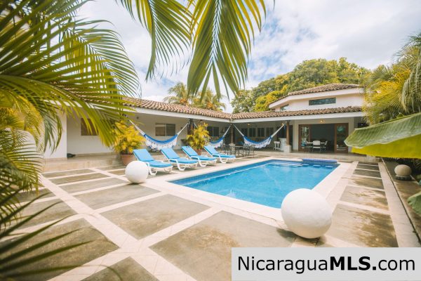 Two-Story House in La Talanguera - Image 3