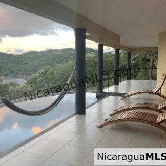 Casa Travista in Paradise Bay