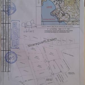 Oceanfront lots in Playa Remanso