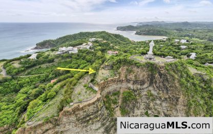 Clifftop Panoramic View Lot in Pacific Marlin SJDS
