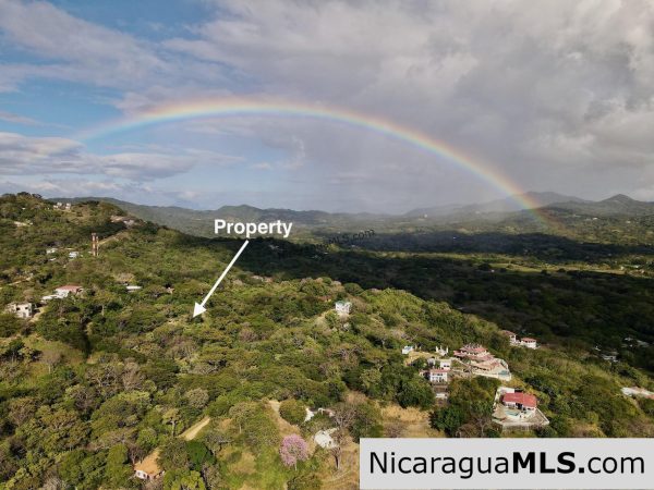 Surf House Bungalow near Two Beaches in San Juan Del Sur - Image 13