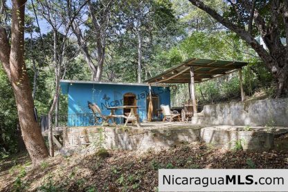 Surf House Bungalow near Two Beaches in San Juan Del Sur