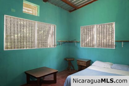 Surf House Bungalow near Two Beaches in San Juan Del Sur