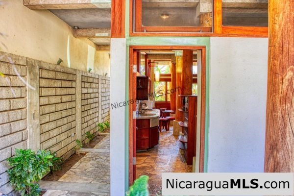 Talanguera Townhomes #101 Studio Apartment - Image 12
